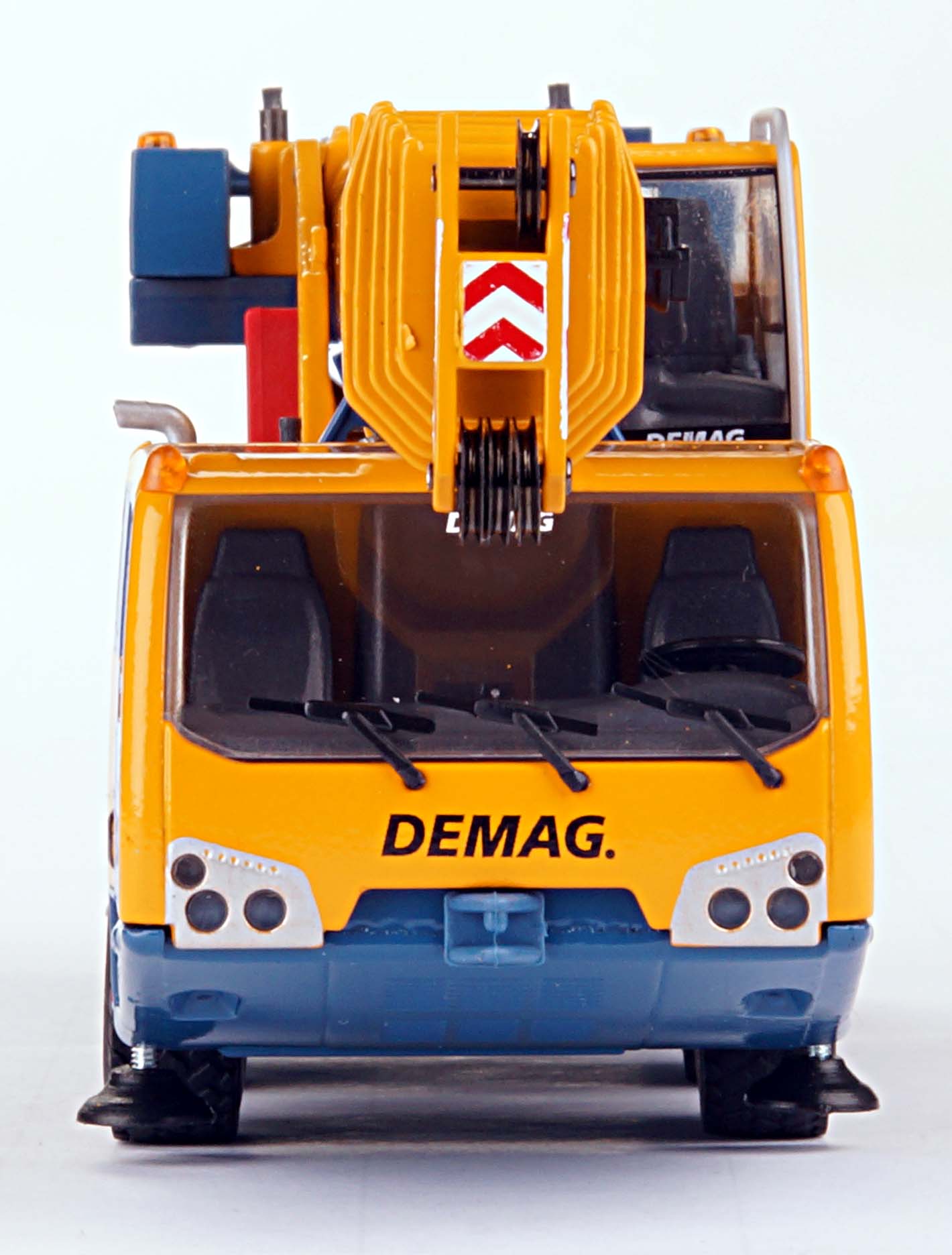 DEMAG AC55-3 Mobile crane